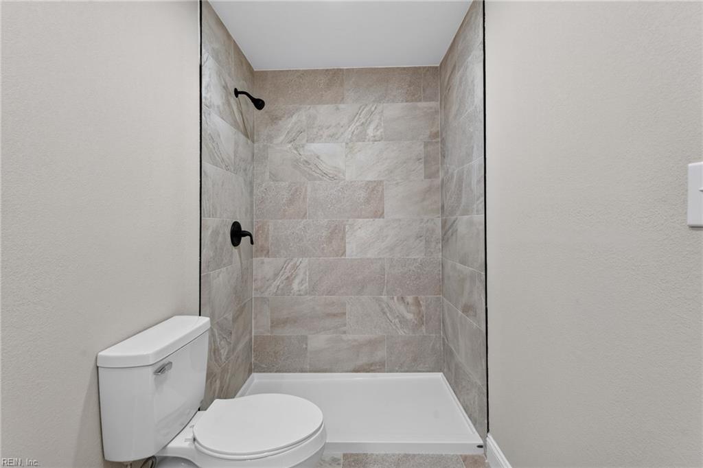 4712 Lonewillow Ln Property Photo 21