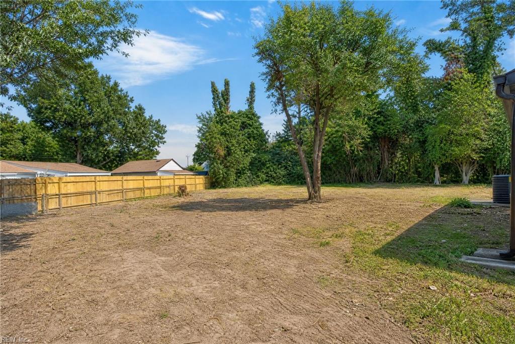 4712 Lonewillow Ln Property Photo 29