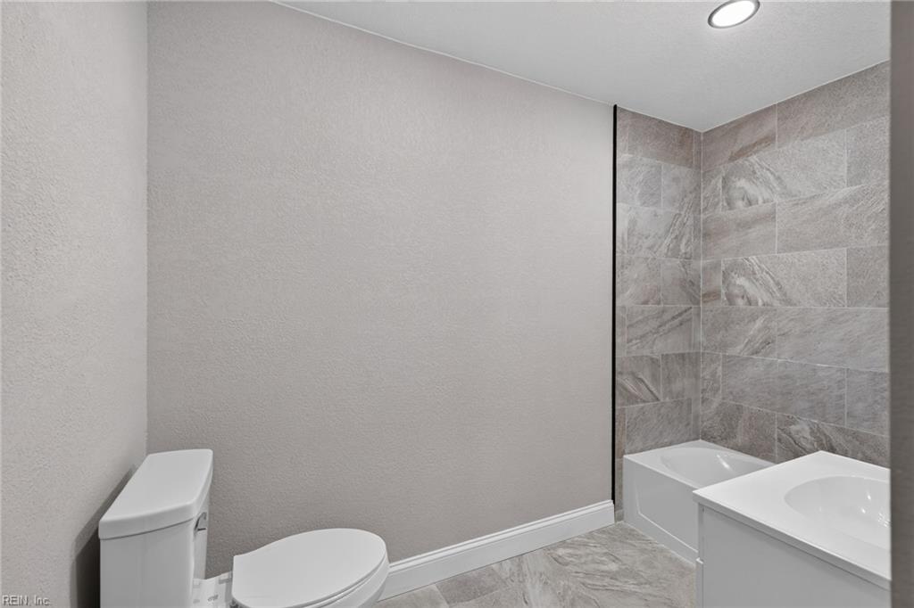4712 Lonewillow Ln Property Photo 29