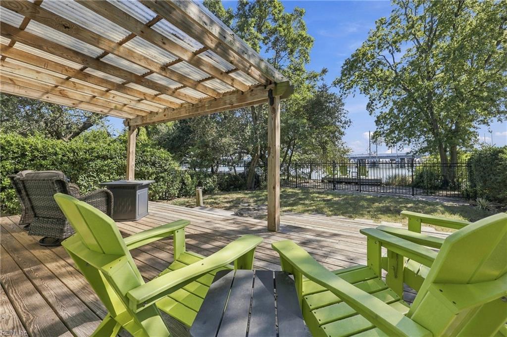 1135 Little Bay Ave Property Photo 41