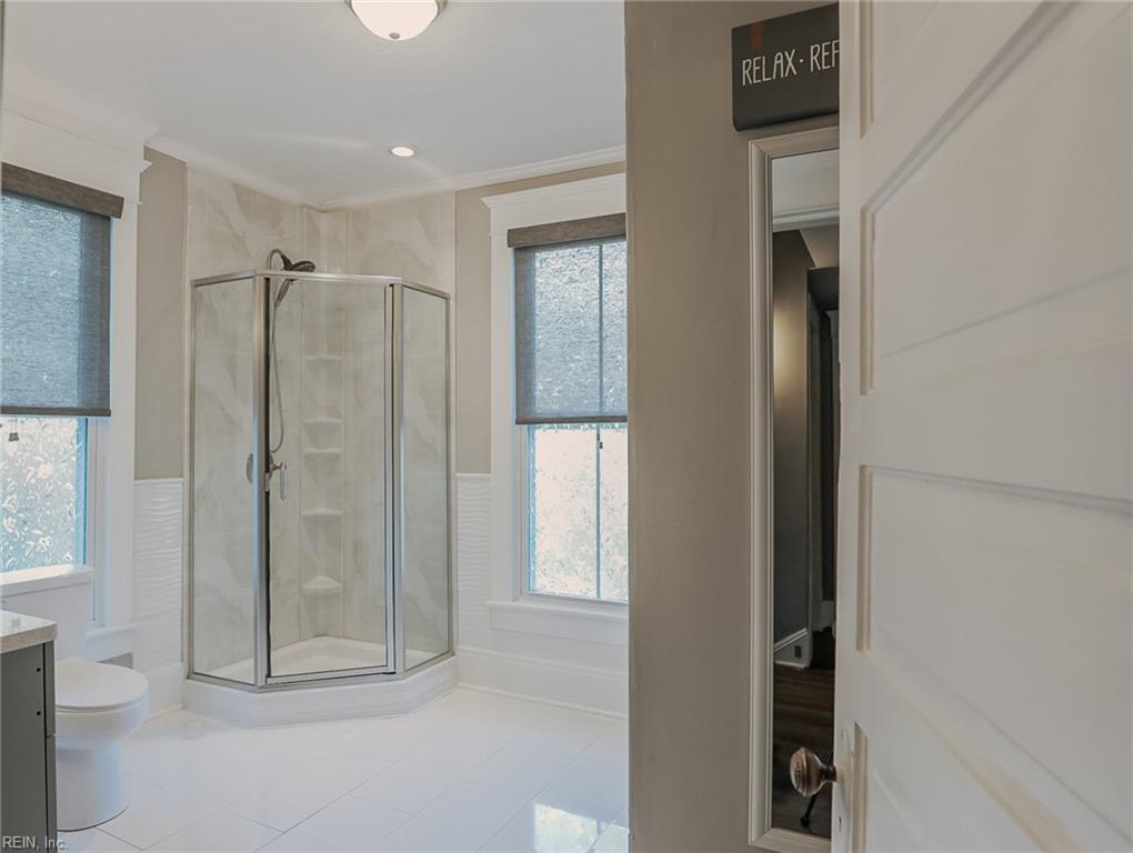 119 Linden Ave Property Photo 17