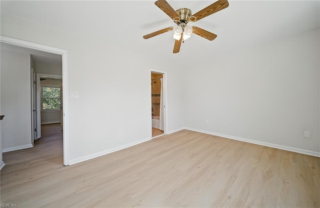 1700 Darrow St Property Photo 20
