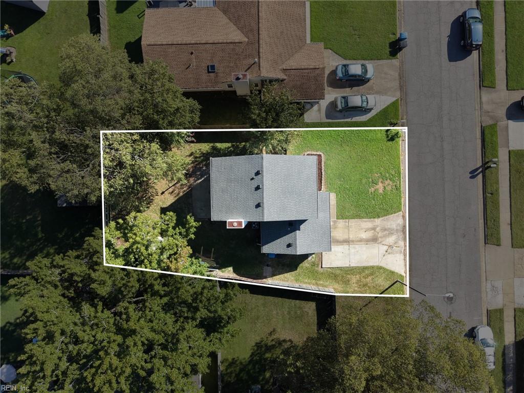 1700 Darrow St Property Photo 29