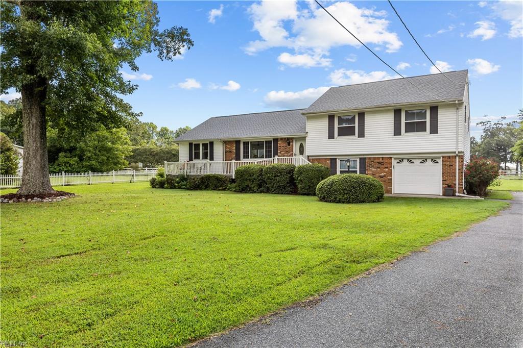 2089 Munden Point Rd Property Photo 1