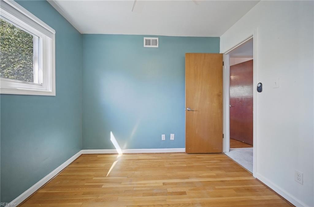 613 Robens Rd Property Photo 26
