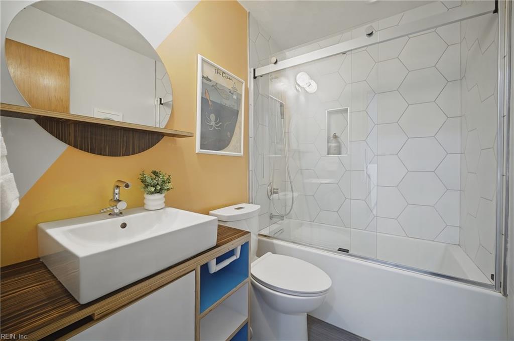 613 Robens Rd Property Photo 29