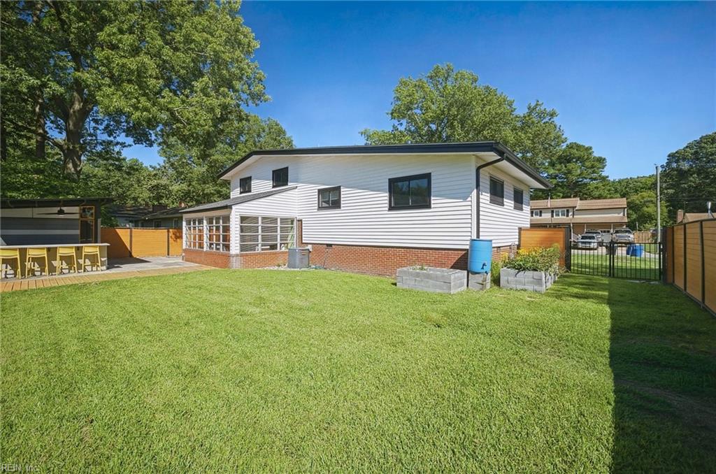 613 Robens Rd Property Photo 35