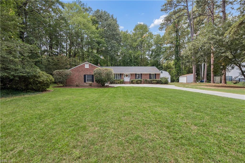 105 Ilex Dr Property Photo 4