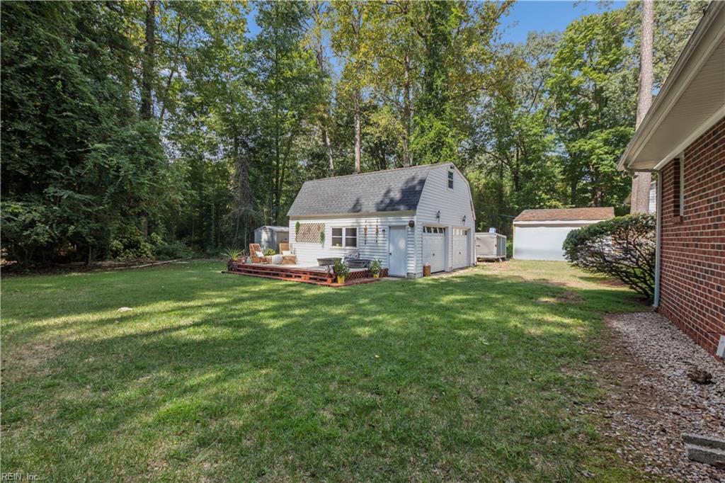 105 Ilex Dr Property Photo 40