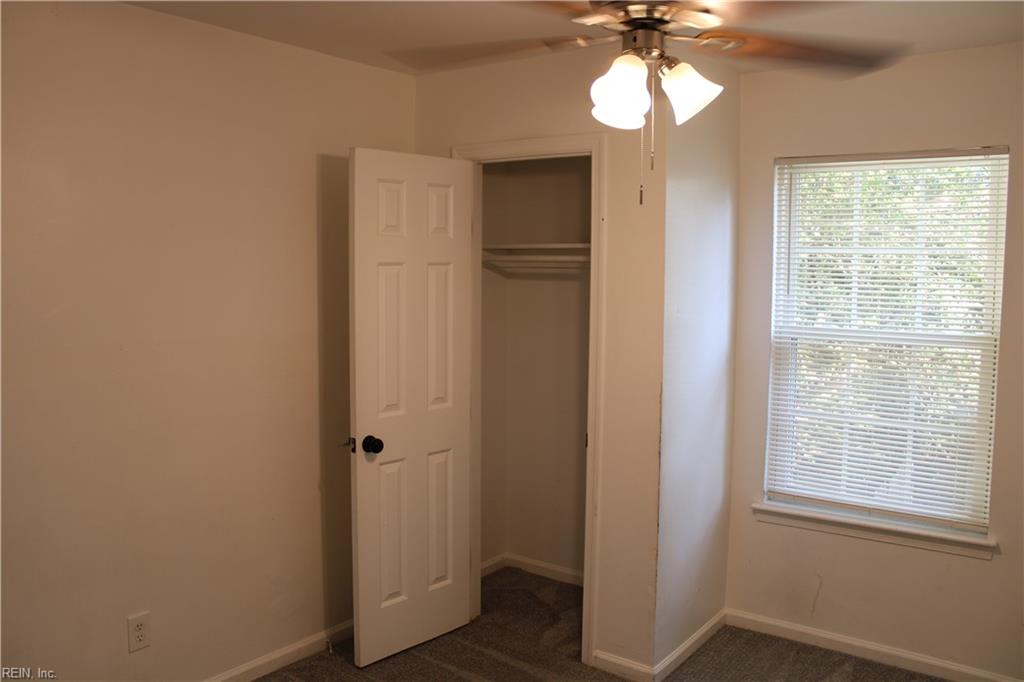 1245 Corkwood Cir Property Photo 30