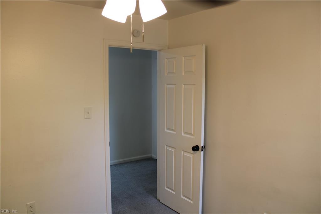 1245 Corkwood Cir Property Photo 36