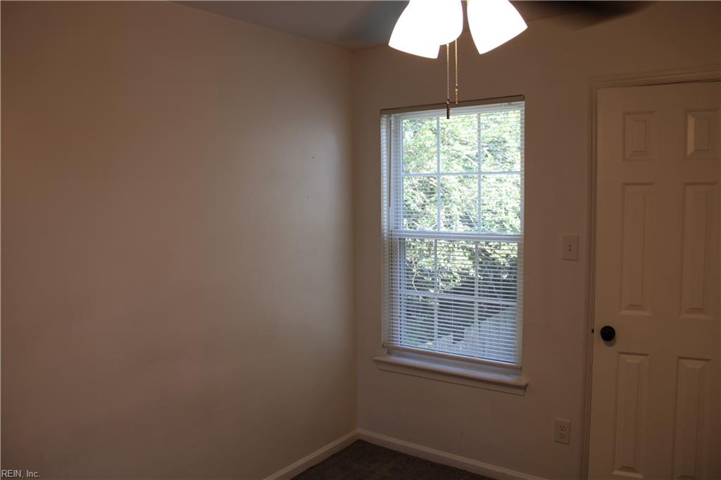 1245 Corkwood Cir Property Photo 37
