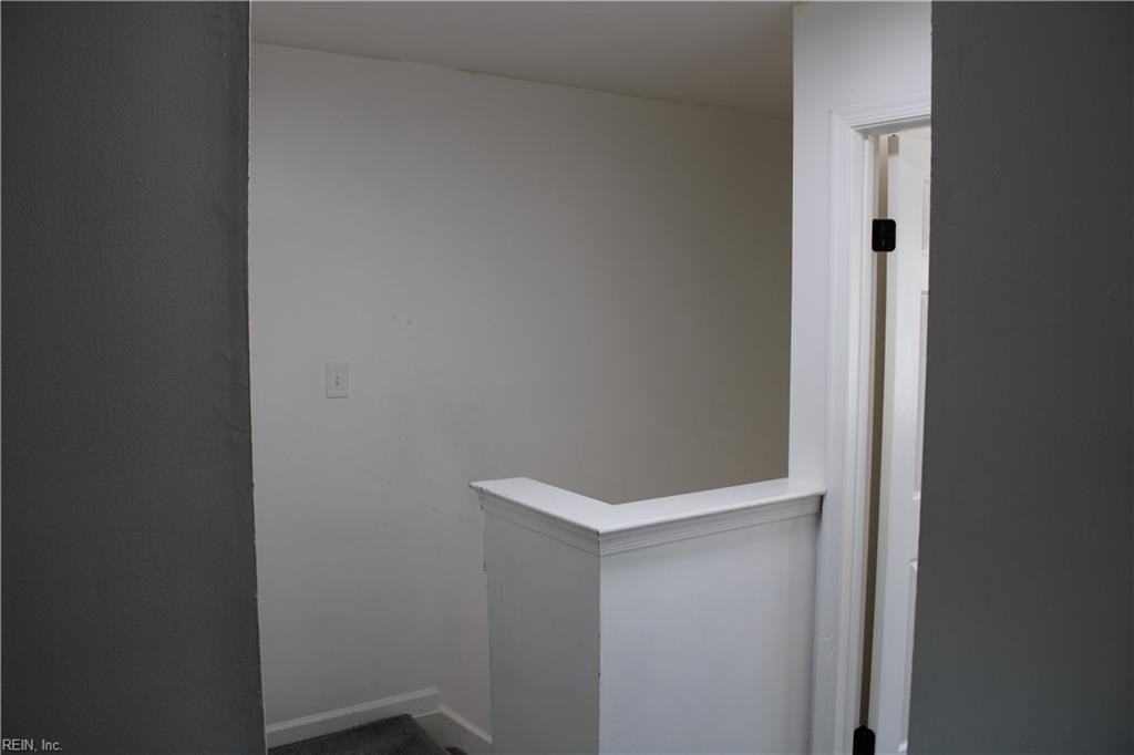 1245 Corkwood Cir Property Photo 38