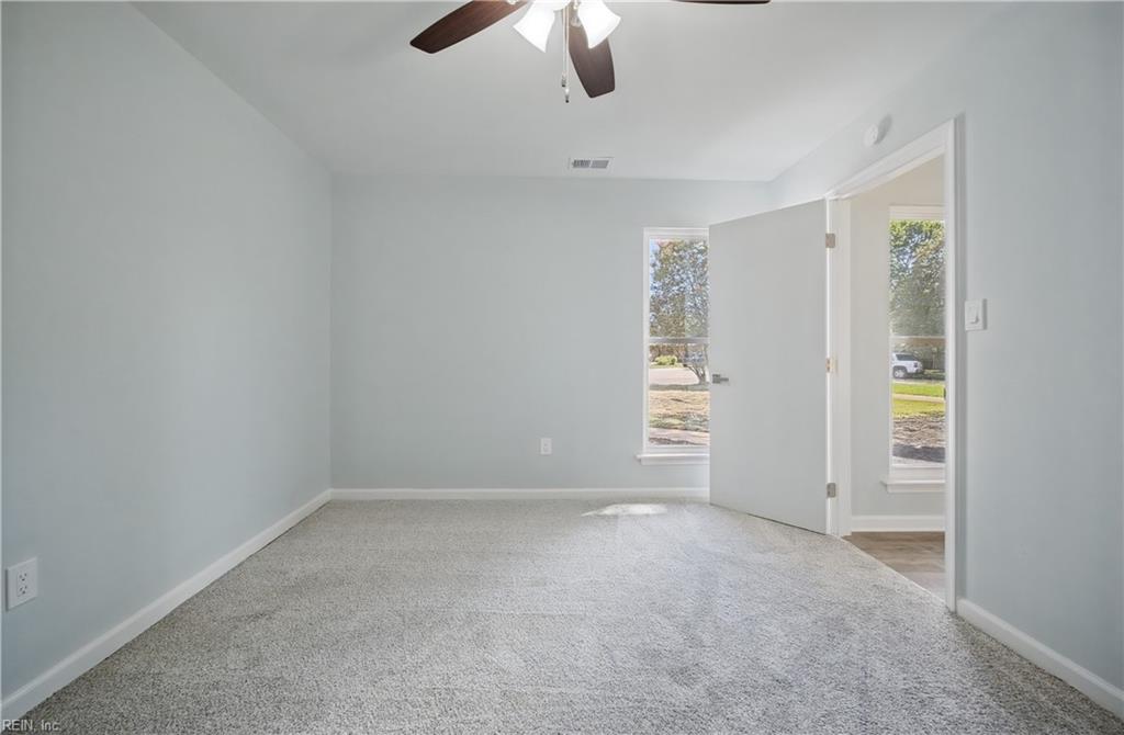 4216 Grove Ct Property Photo 6