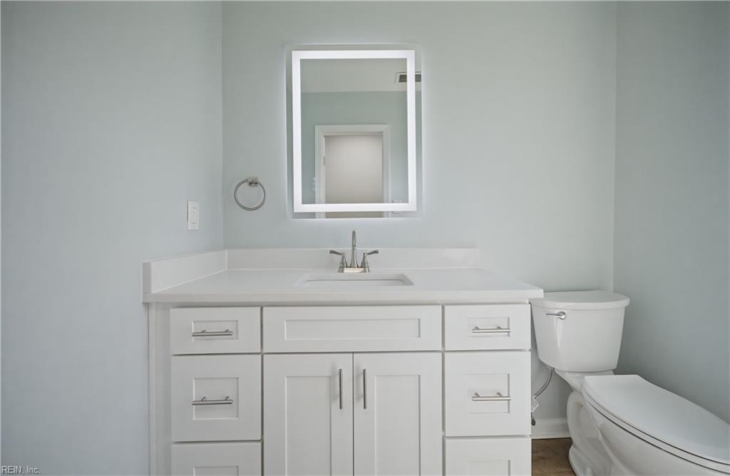 4216 Grove Ct Property Photo 9