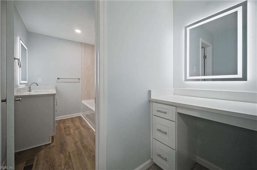 4216 Grove Ct Property Photo 26