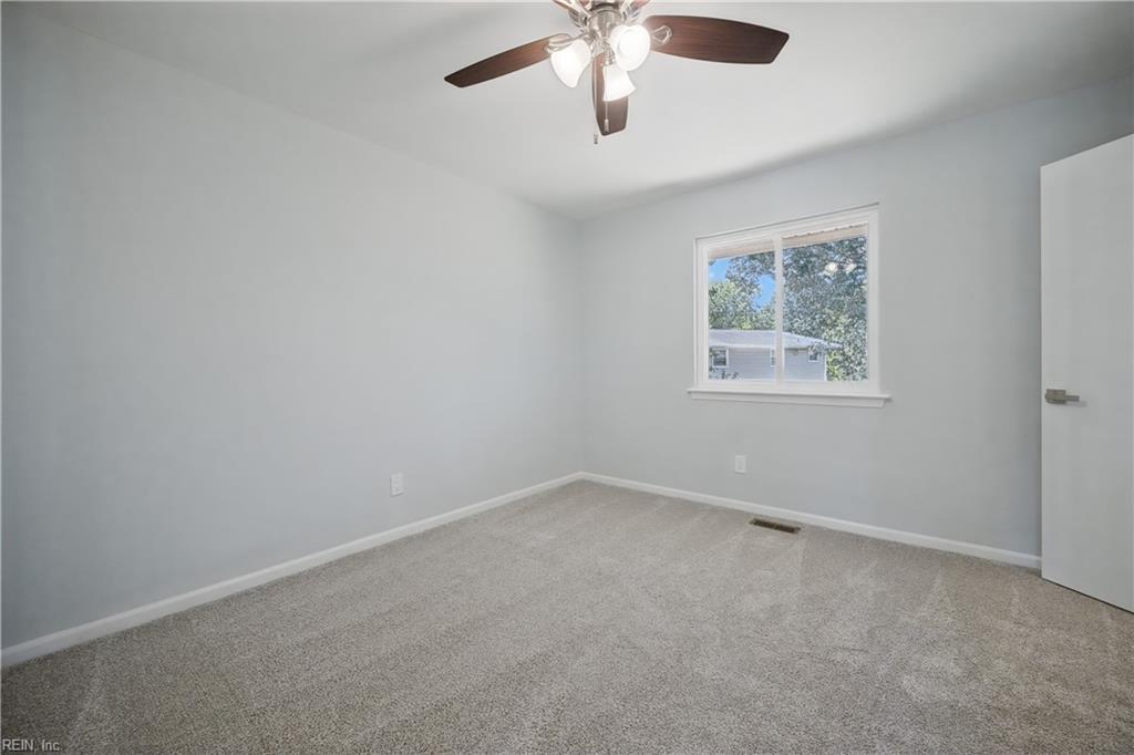 4216 Grove Ct Property Photo 28