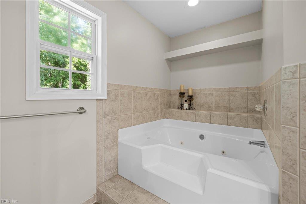 1808 Capel Manor Way Property Photo 41