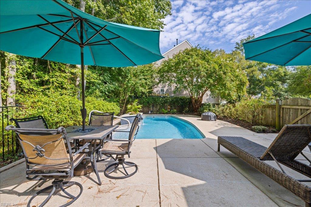 1808 Capel Manor Way Property Photo 47