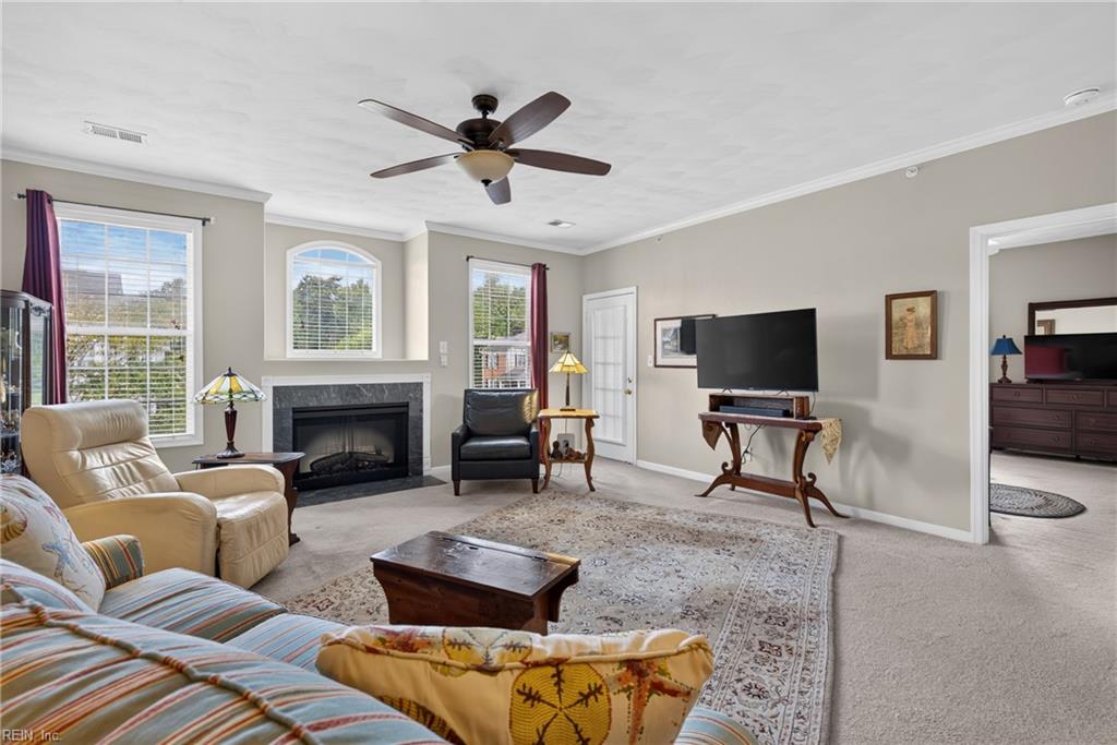 2889 Rose Garden Way Property Photo 3