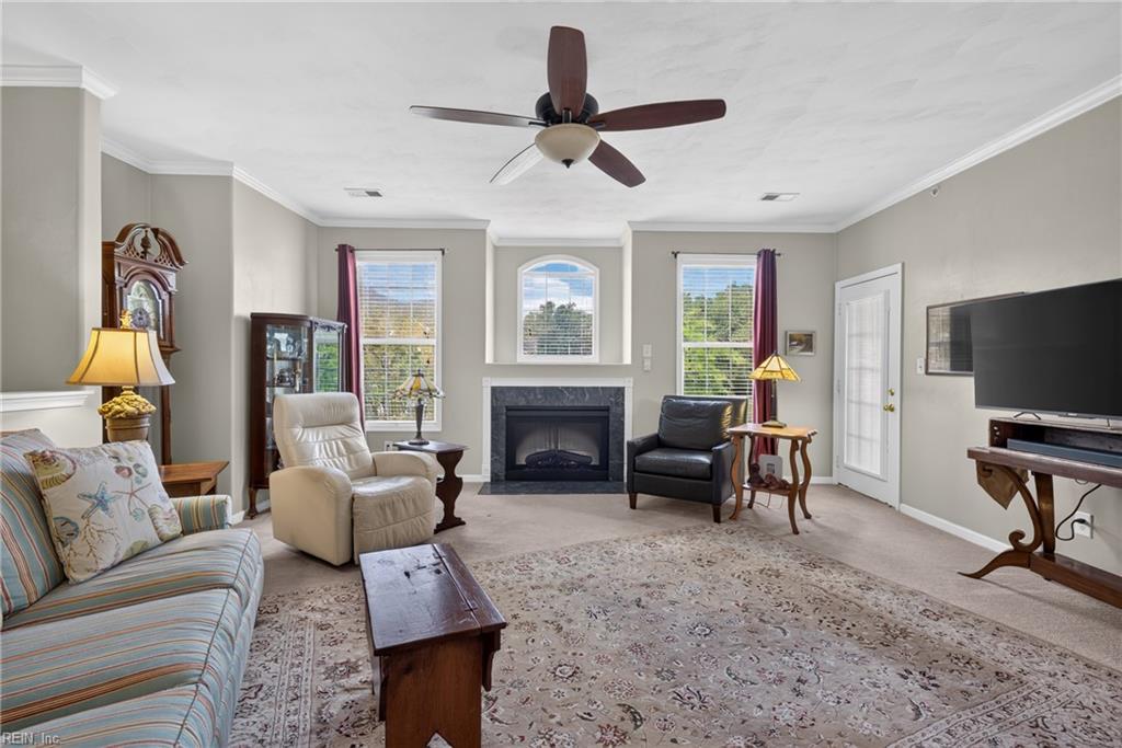 2889 Rose Garden Way Property Photo 4