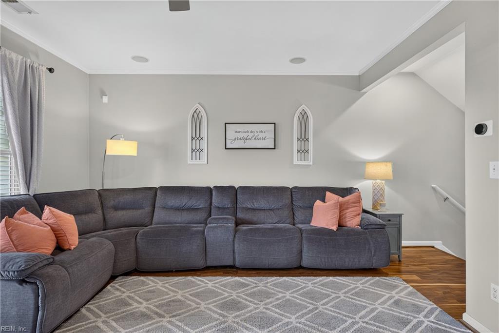 3214 Inlet Shore Ct Property Photo 5