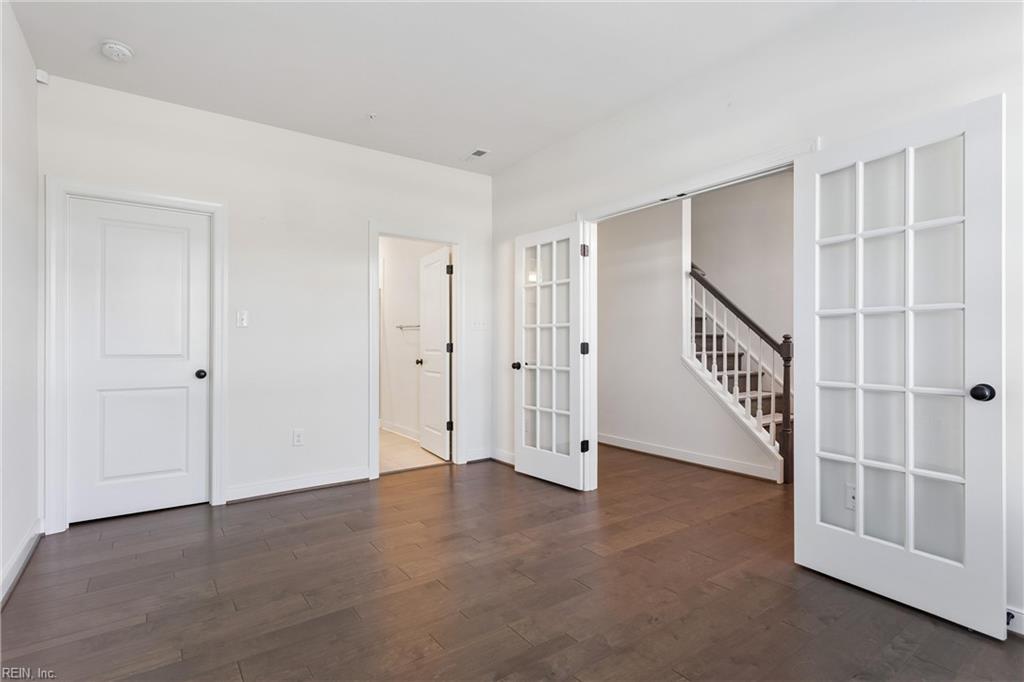 4945 Settlers Market Blvd Property Photo 10