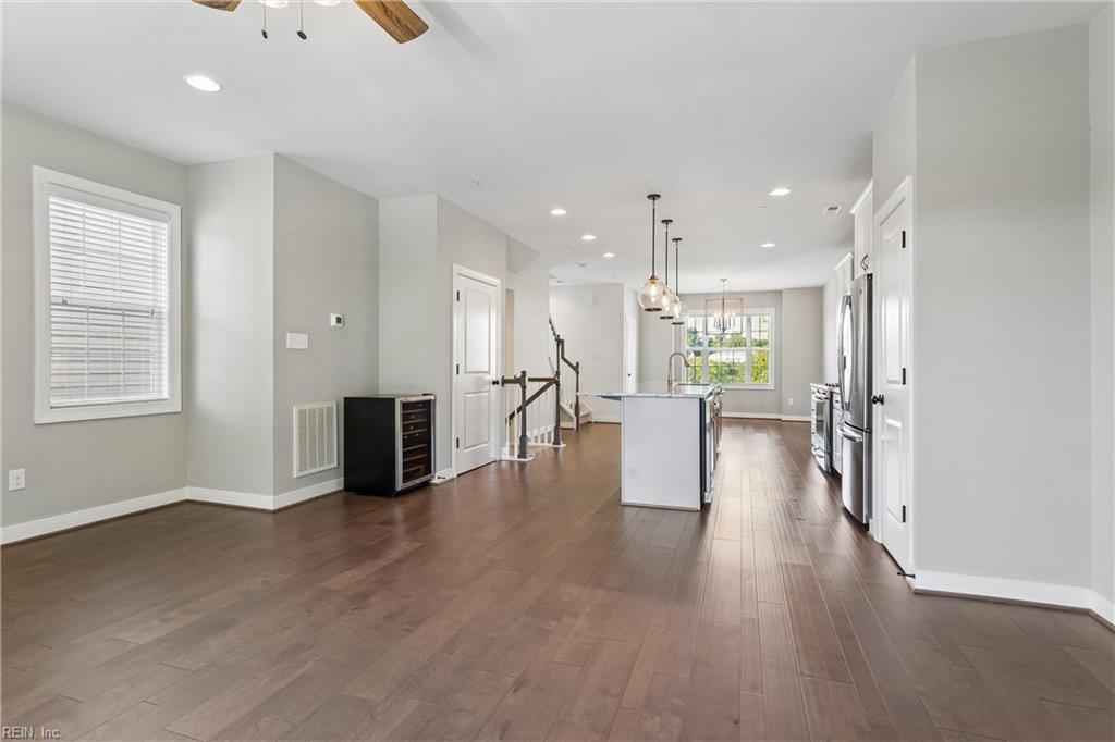 4945 Settlers Market Blvd Property Photo 15