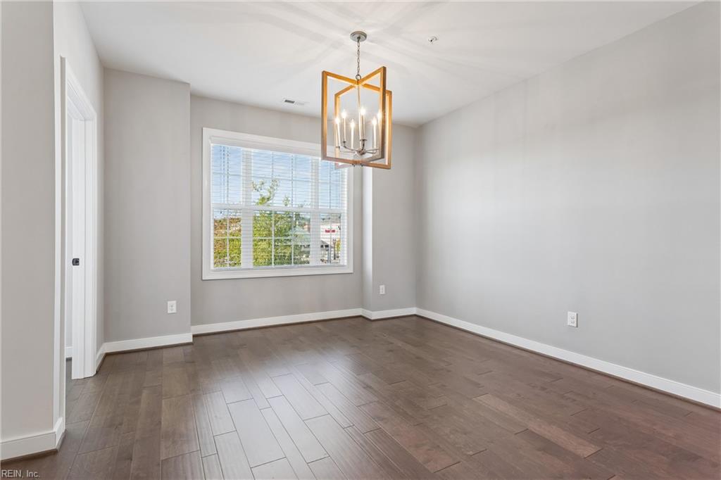 4945 Settlers Market Blvd Property Photo 24