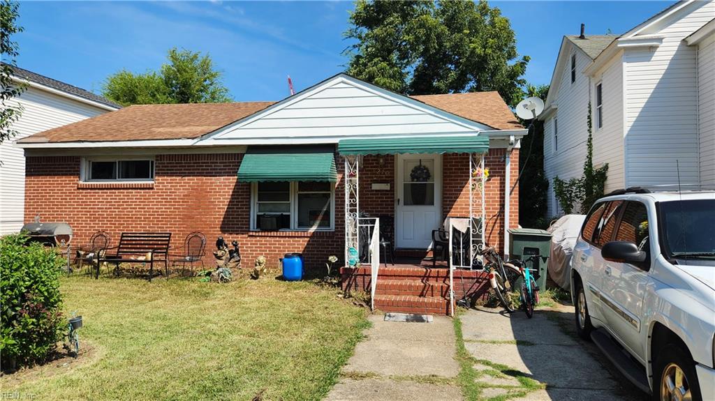 210 Hough Ave Ave Property Photo 13