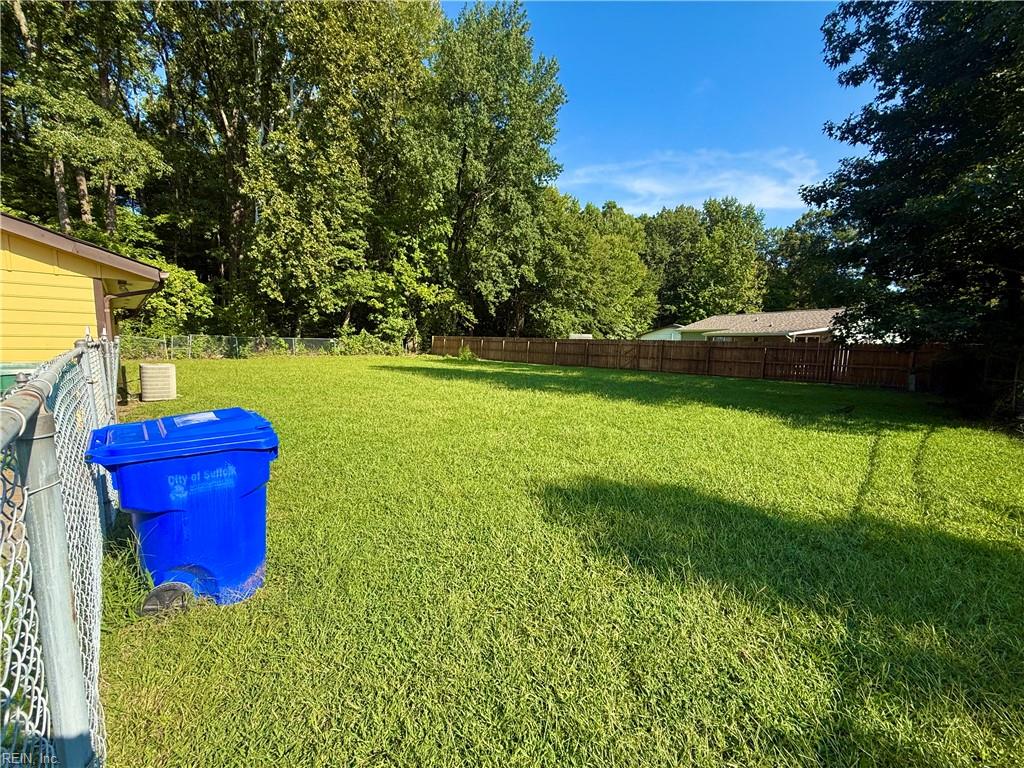 5652 Plummer Blvd Property Photo 4