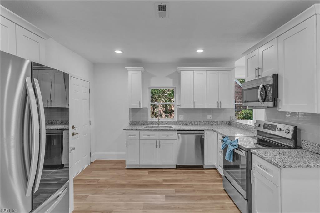 921 Howard Pl Property Photo 12