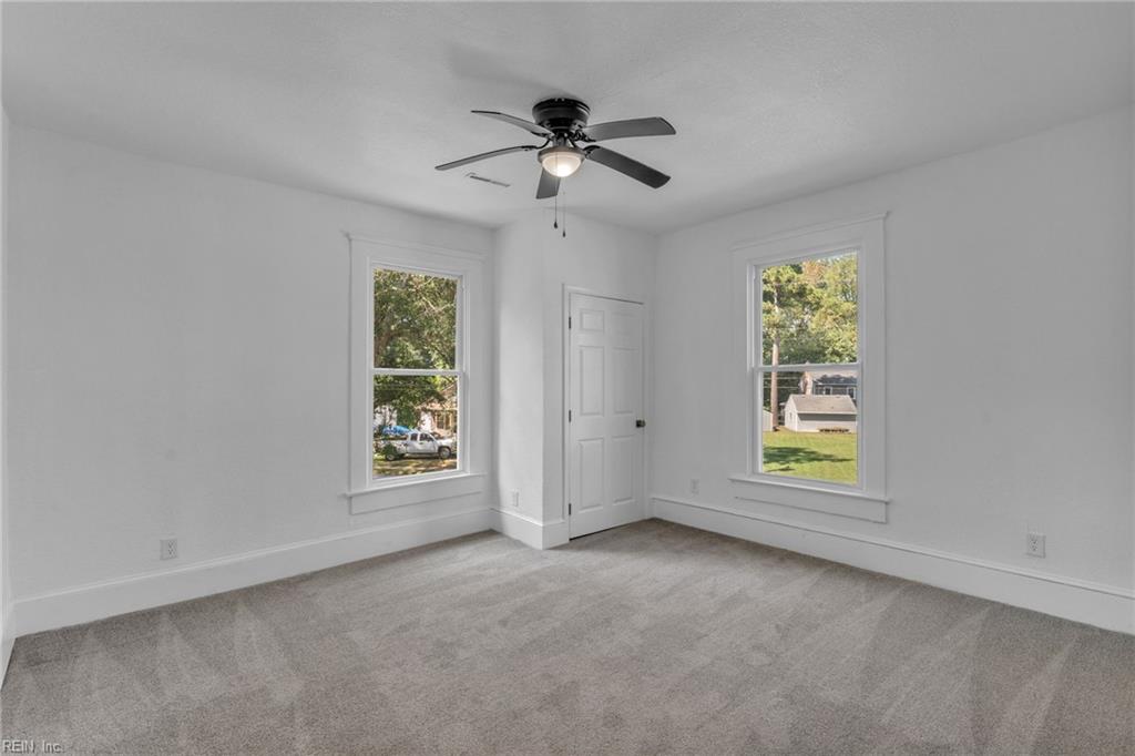 921 Howard Pl Property Photo 20