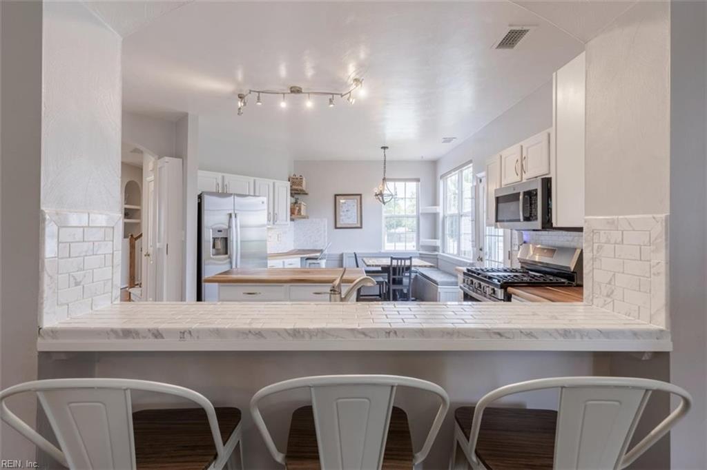 1816 Sunsprite Loop Property Photo 21