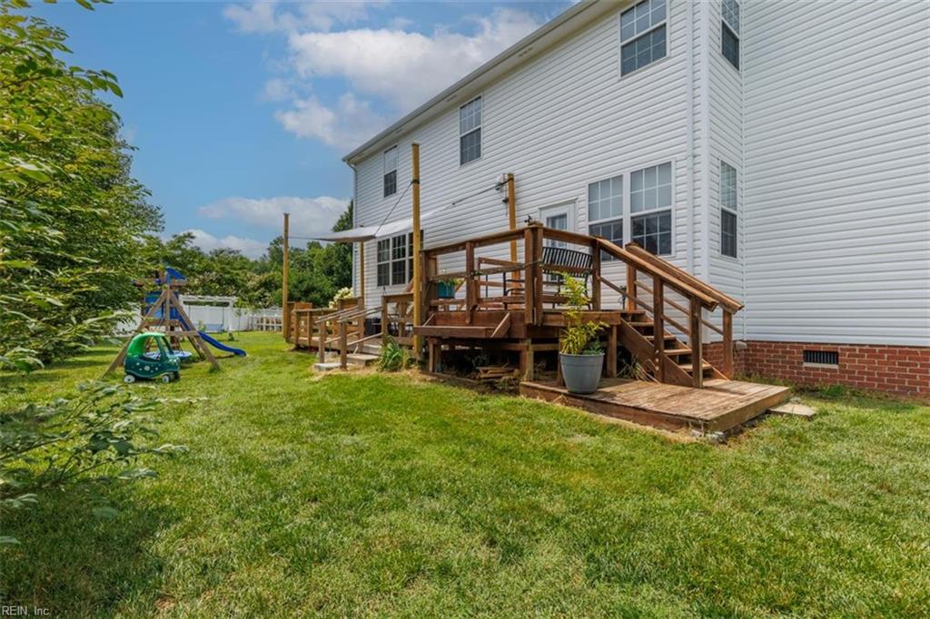 1816 Sunsprite Loop Property Photo 43