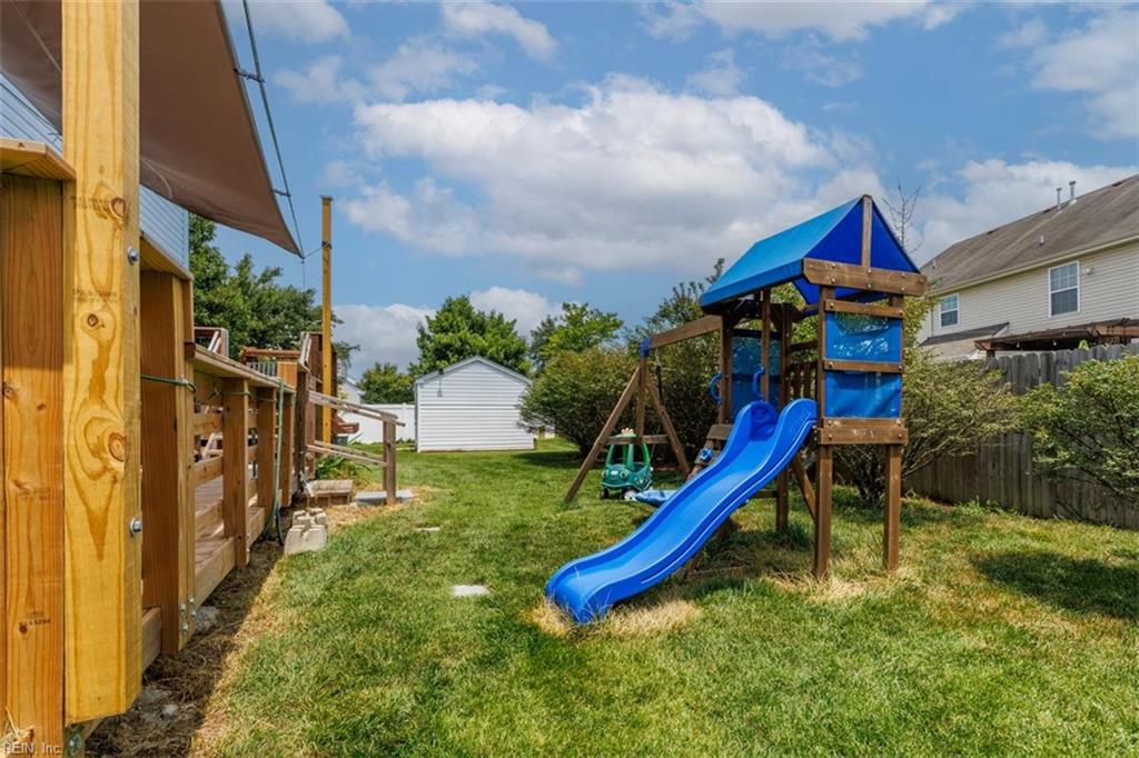 1816 Sunsprite Loop Property Photo 44