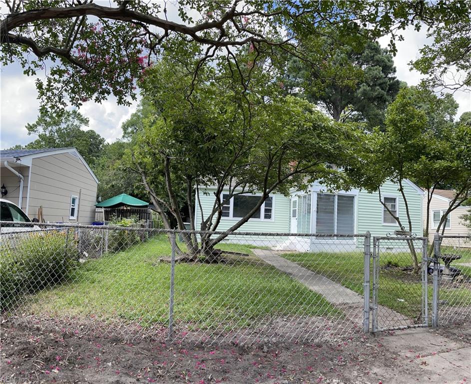 6508 Adair Ave Property Photo 3
