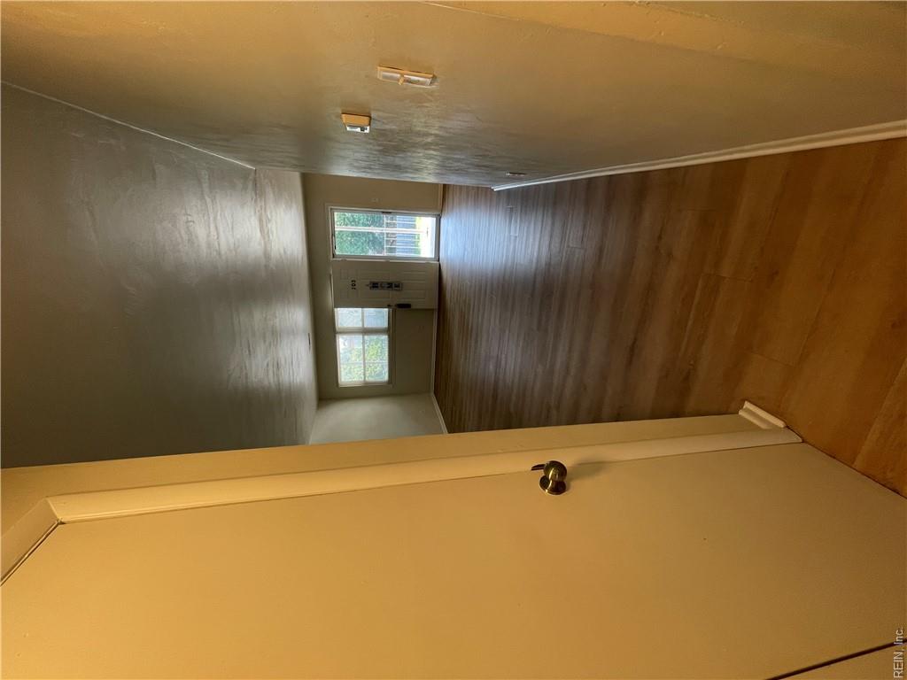 719 Marvin Ave Property Photo 7