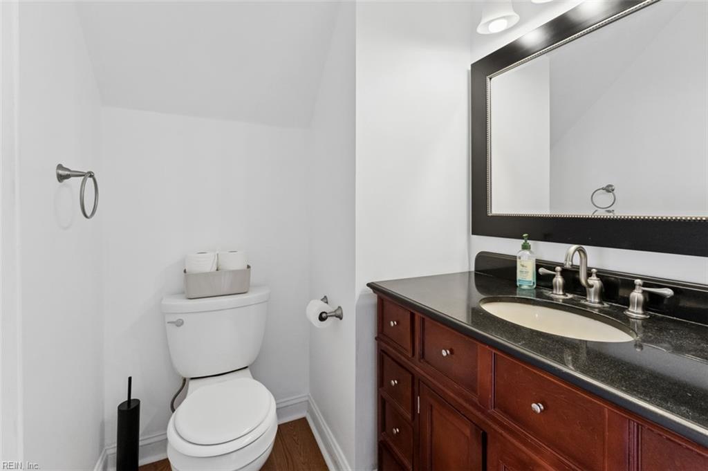 803 Gresham Way Property Photo 12