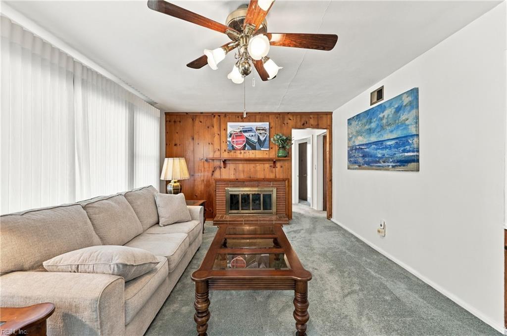 2113 Helsley Ave Property Photo 11