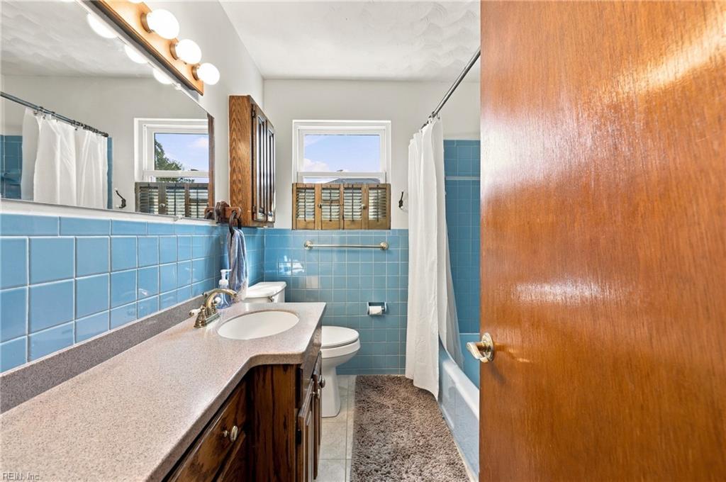2113 Helsley Ave Property Photo 32