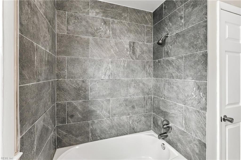 4815 82nd St Property Photo 31