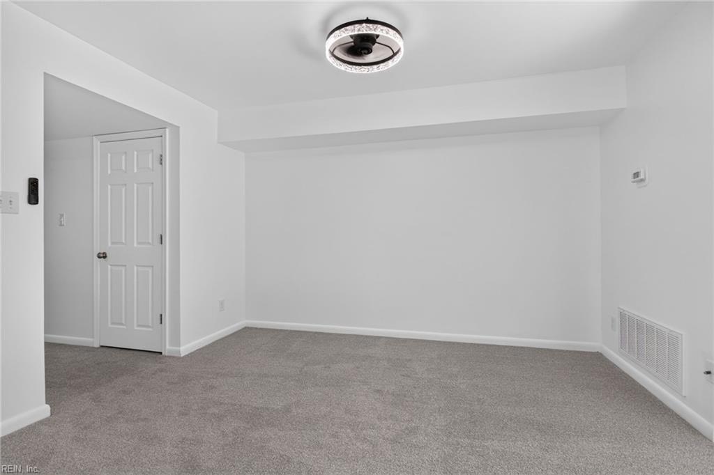 2502 London Company Way Property Photo 5