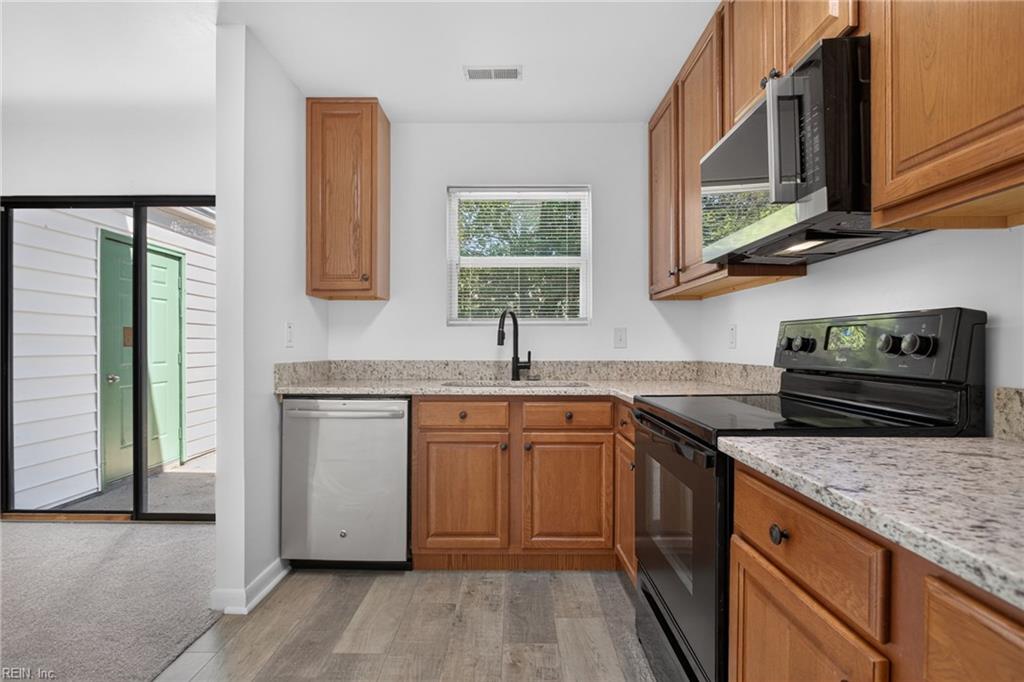 2502 London Company Way Property Photo 9