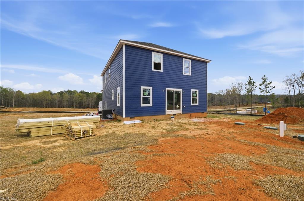 595 Ferry Landing Dr Property Photo 8