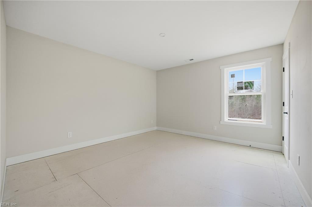 595 Ferry Landing Dr Property Photo 22
