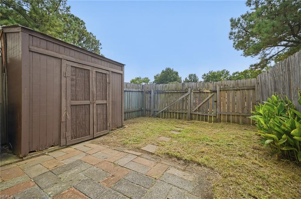3417 Crimson Holly Ln Property Photo 21