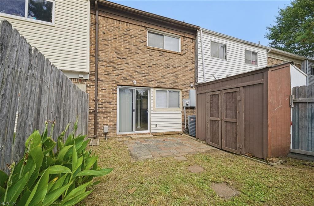 3417 Crimson Holly Ln Property Photo 22