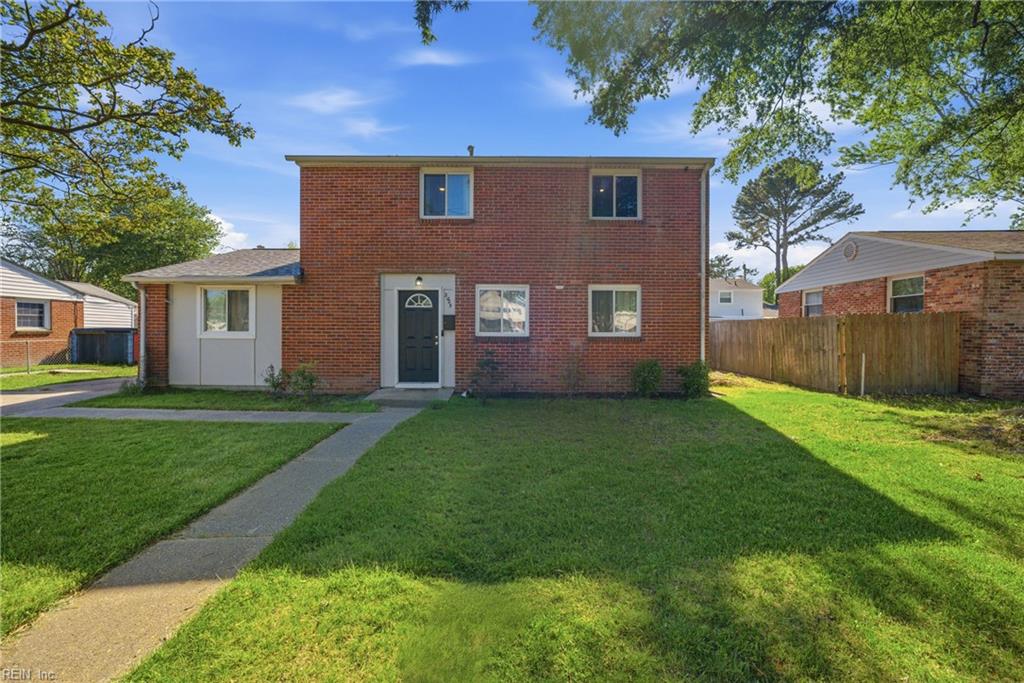 2025 Nickerson BLVD Property Photo 1