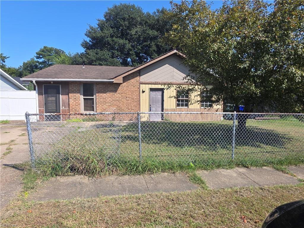 1054 Rainey Dr Property Photo 1